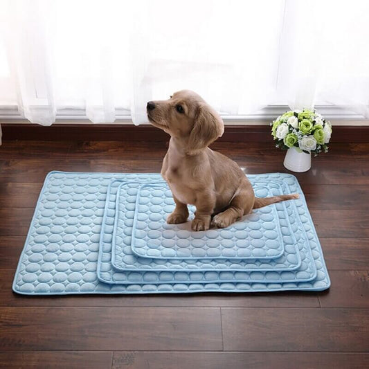 Coolmat Warmte Absorberende Huisdierenmat blauw in verschillende maten