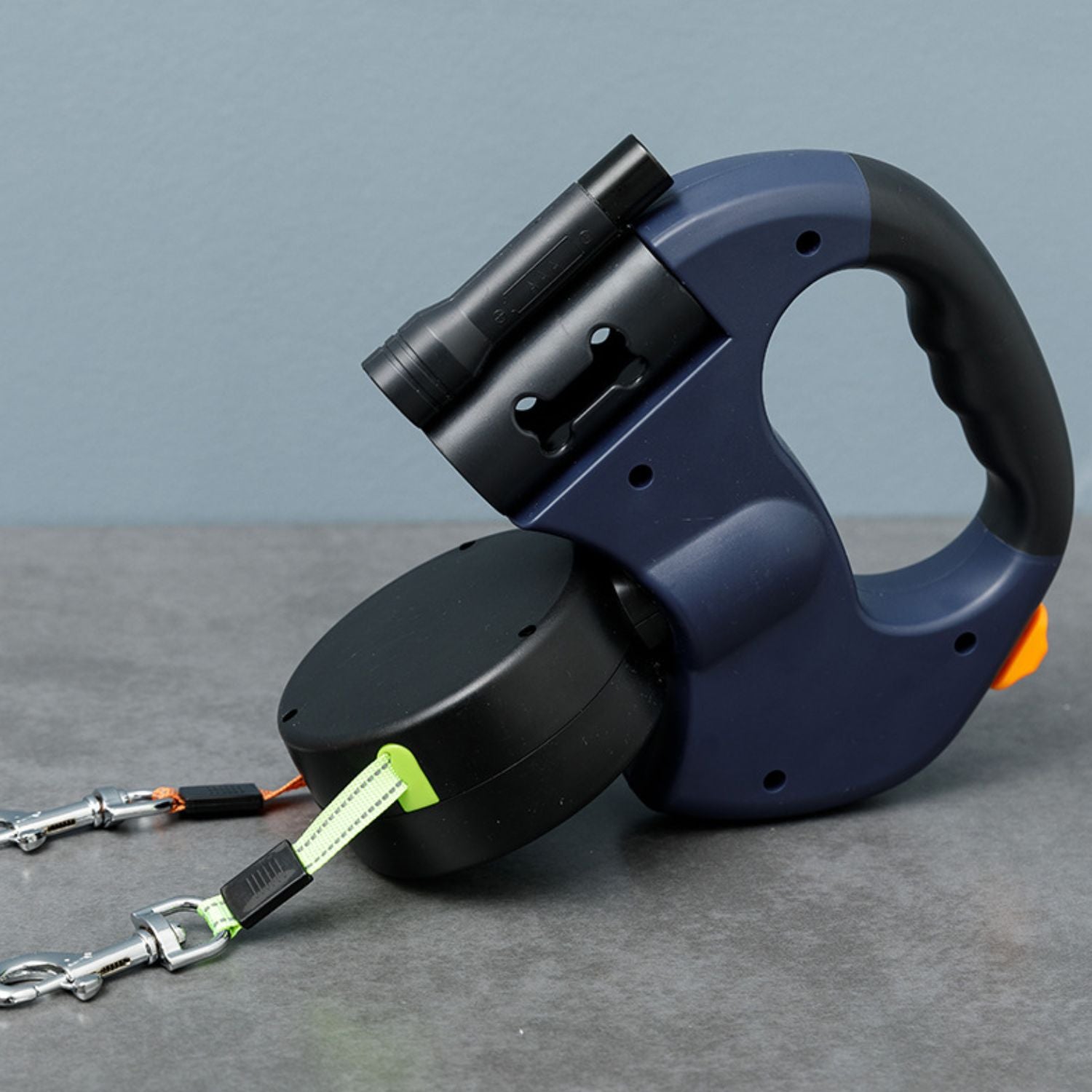 Dubbele hondenriem met duurzaam materiaal en comfortabel handvat