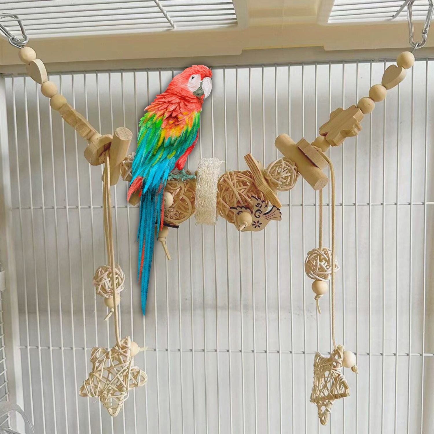 Kauwspeelgoed voor vogels met gekleurde papegaai op hanger