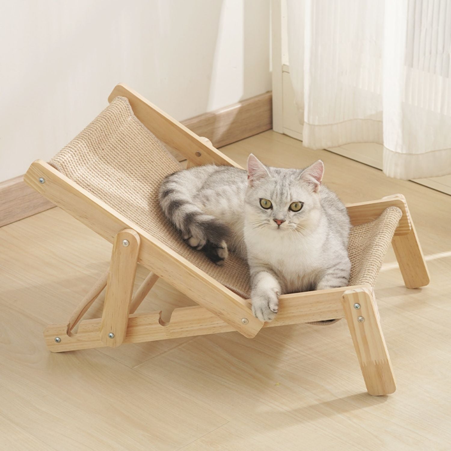massief houten kattenbed luxe en comfort