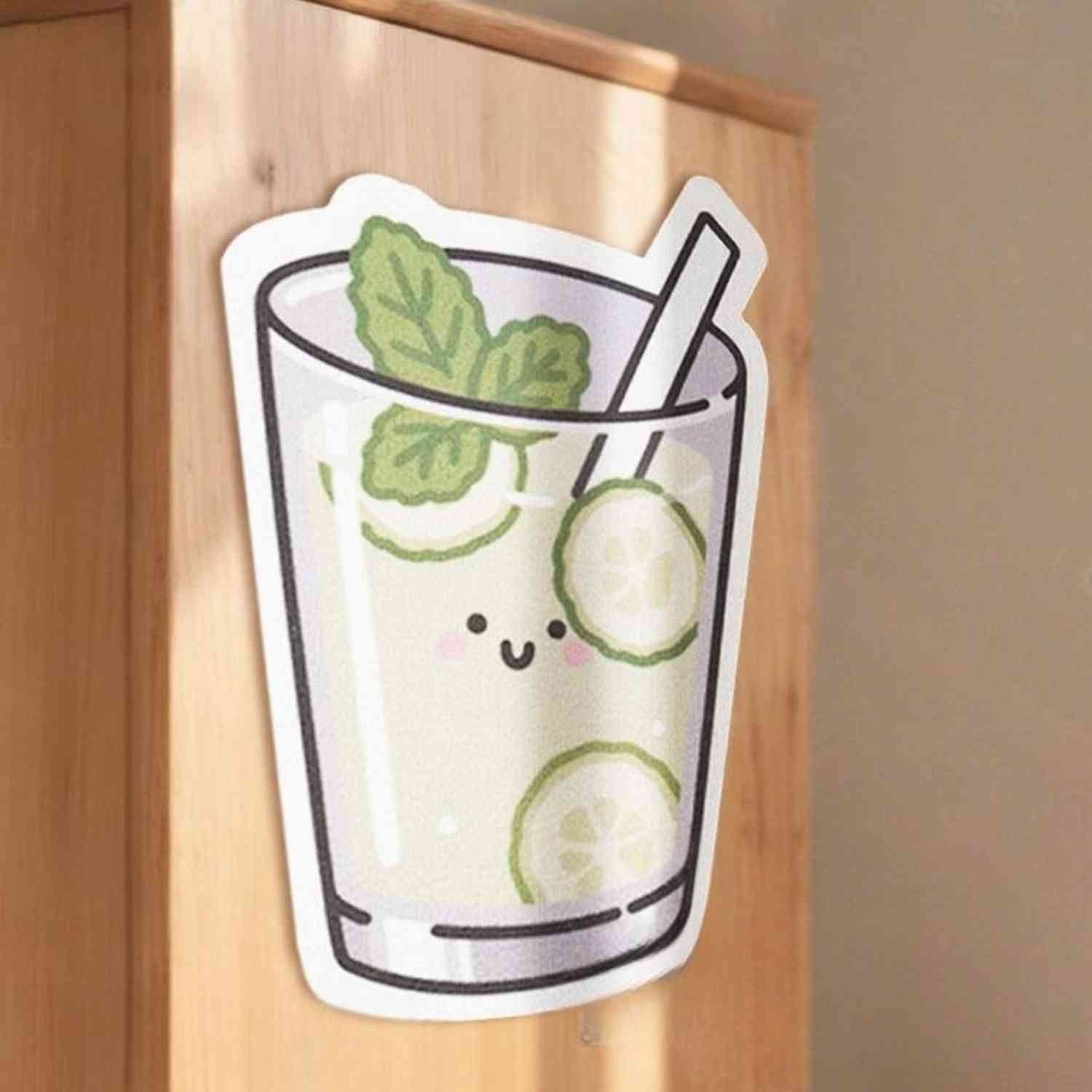 muur krasbord kat groene komkommer munt drank krasbord op kast