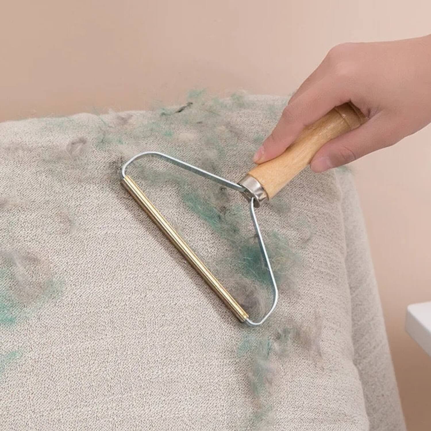 ontharen met behulp van haarverwijderaar